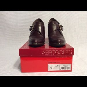 Aerosoles  Booties Wine Leather Like New size 7